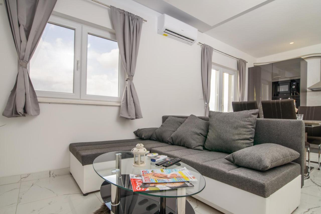 Apartments Pelja Trogir Kültér fotó