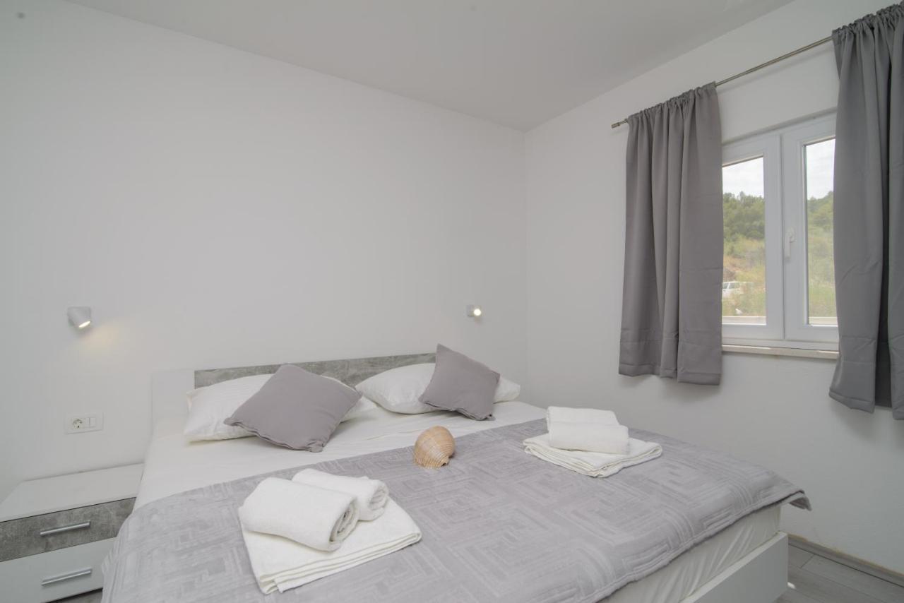 Apartments Pelja Trogir Kültér fotó